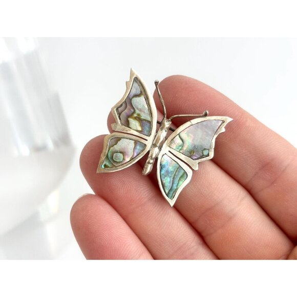 Butterfly Shaped Mexican Made Abalone Shell Inlay Vintage Sterling Silver Brooch - Picture 5 of 10